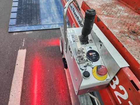 2018 SKYJACK SJIII3219 Scissor Lift 19' Electric