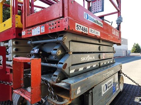 2018 SKYJACK SJIII3219 Scissor Lift 19' Electric