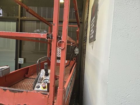 2018 SKYJACK SJIII3219 Scissor Lift 19' Electric