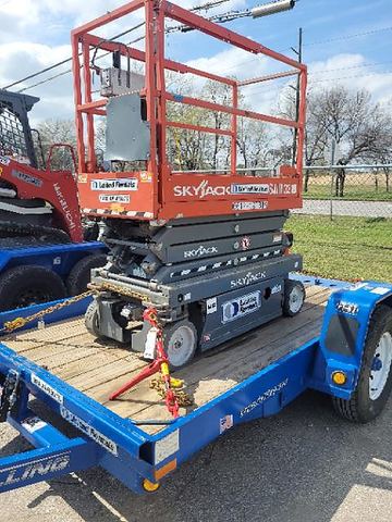 2018 SKYJACK SJIII3219 Scissor Lift 19' Electric