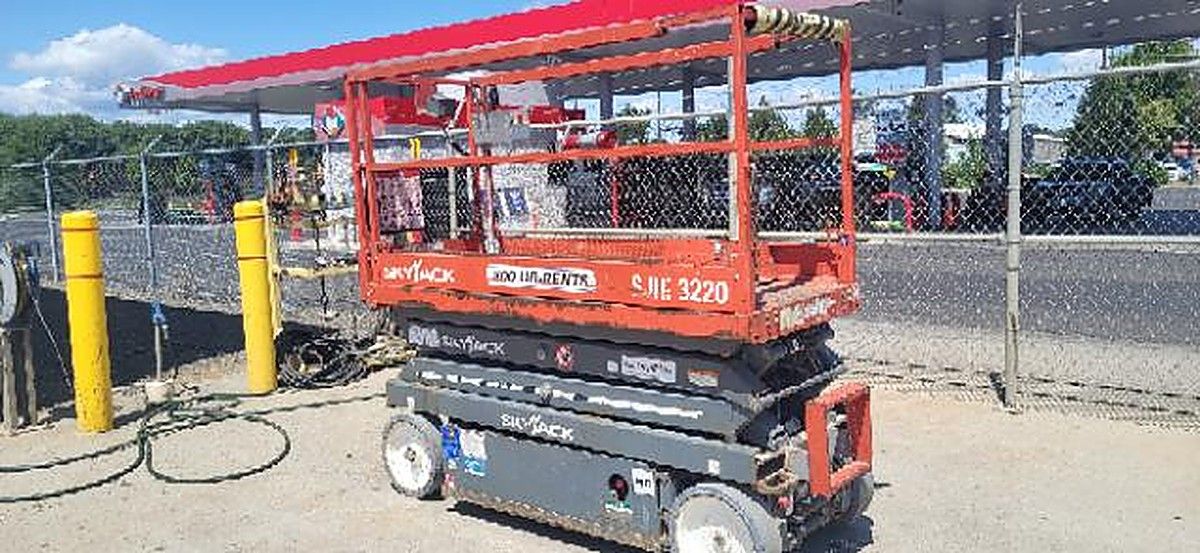 2018 SKYJACK SJIII3220 for sale in Las Vegas, NV