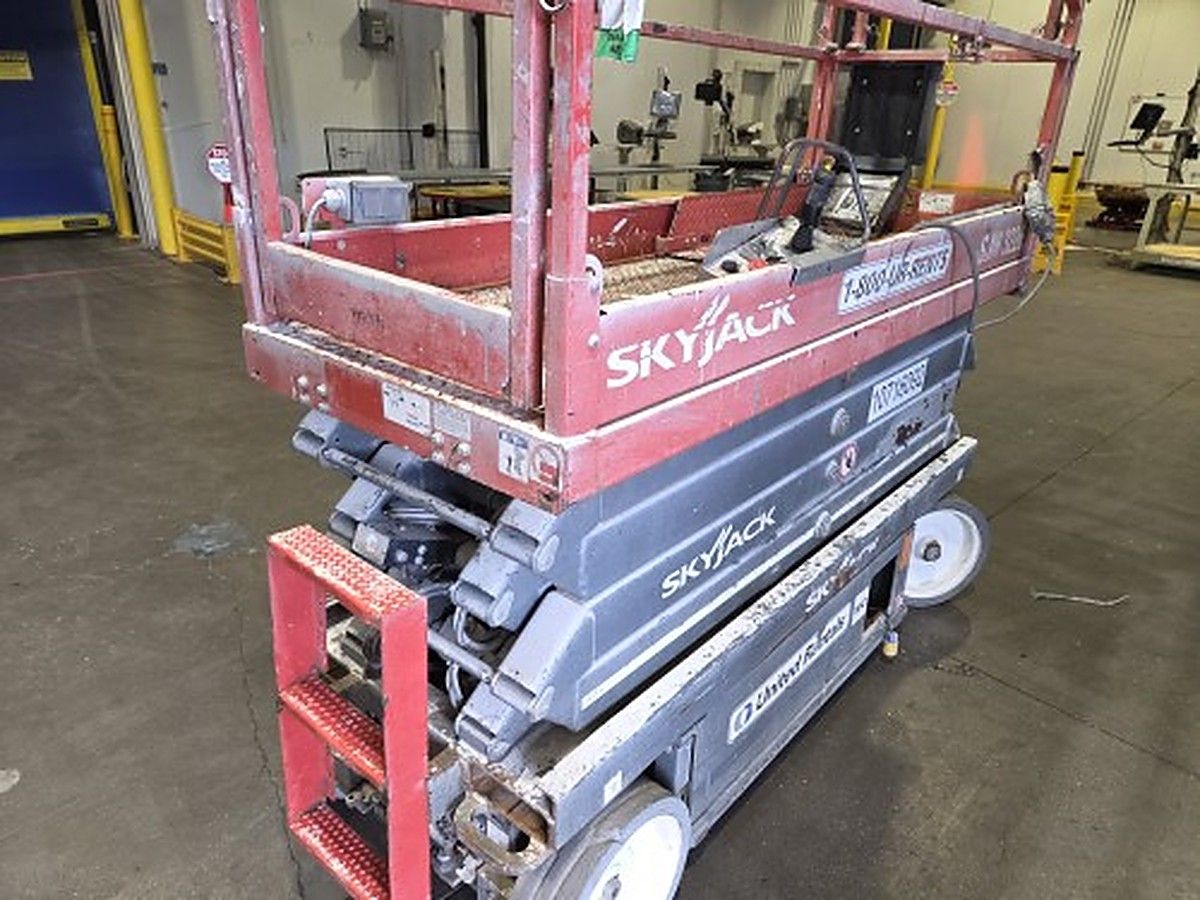 SKYJACK SJIII3226 photo 2