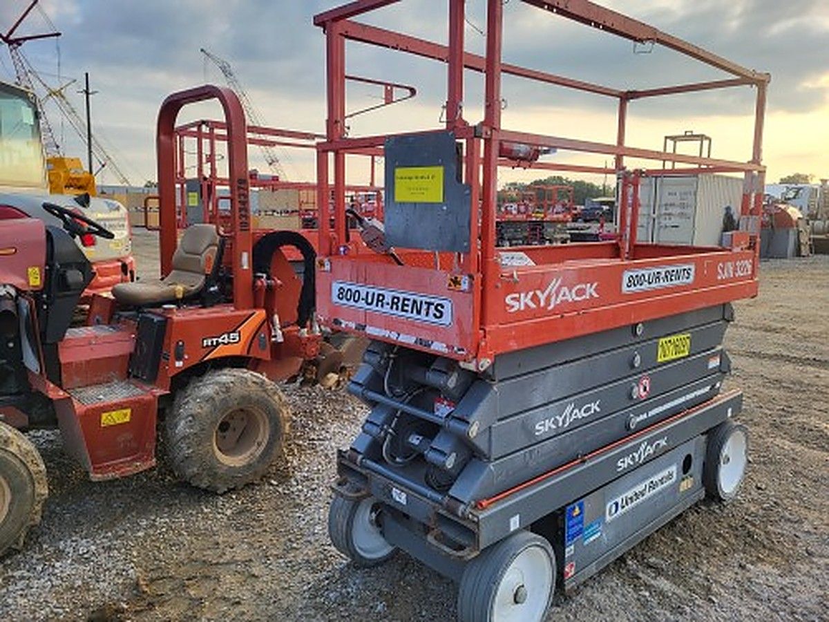 2018 SKYJACK SJIII3226 for sale in Las Vegas, NV