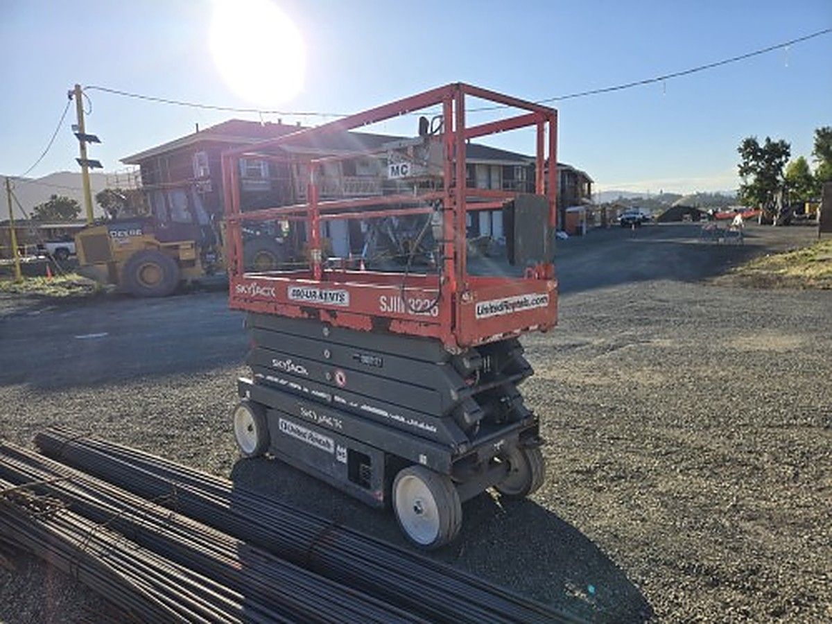 2018 SKYJACK SJIII3226 for sale in Las Vegas, NV
