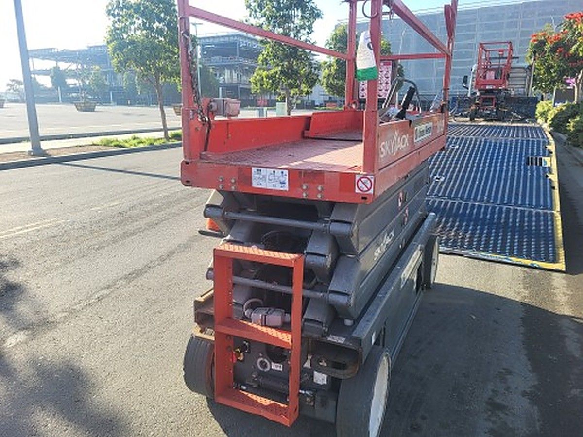 SKYJACK SJIII3226 photo 2