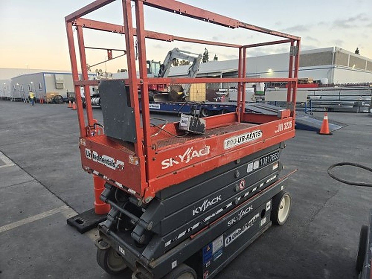2018 SKYJACK SJIII3226 for sale in Las Vegas, NV