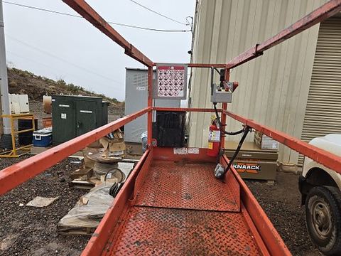 2018 SKYJACK SJIII3226 Scissor Lift 24-26' Electric 30-36" Wide