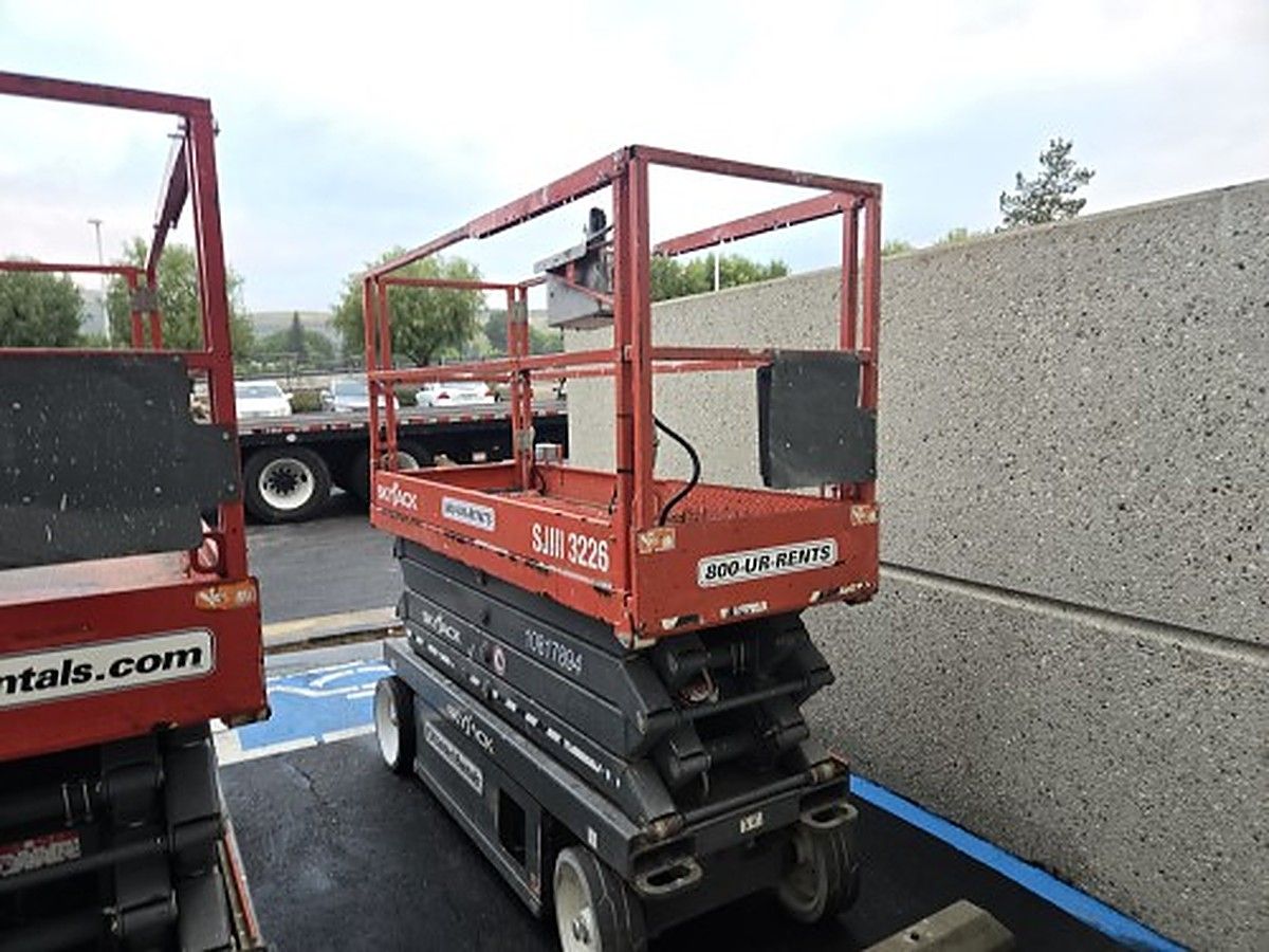 2018 SKYJACK SJIII3226 for sale in Las Vegas, NV