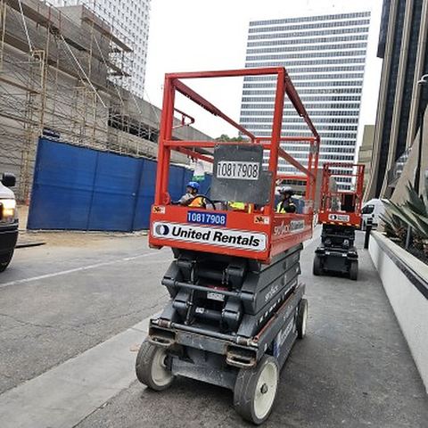 2018 SKYJACK SJIII3226 Scissor Lift 24-26' Electric 30-36" Wide