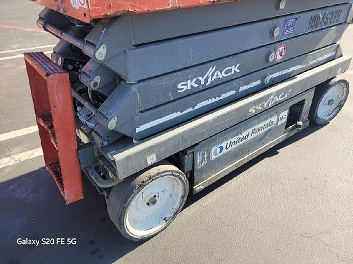 SKYJACK SJIII3226 photo 5