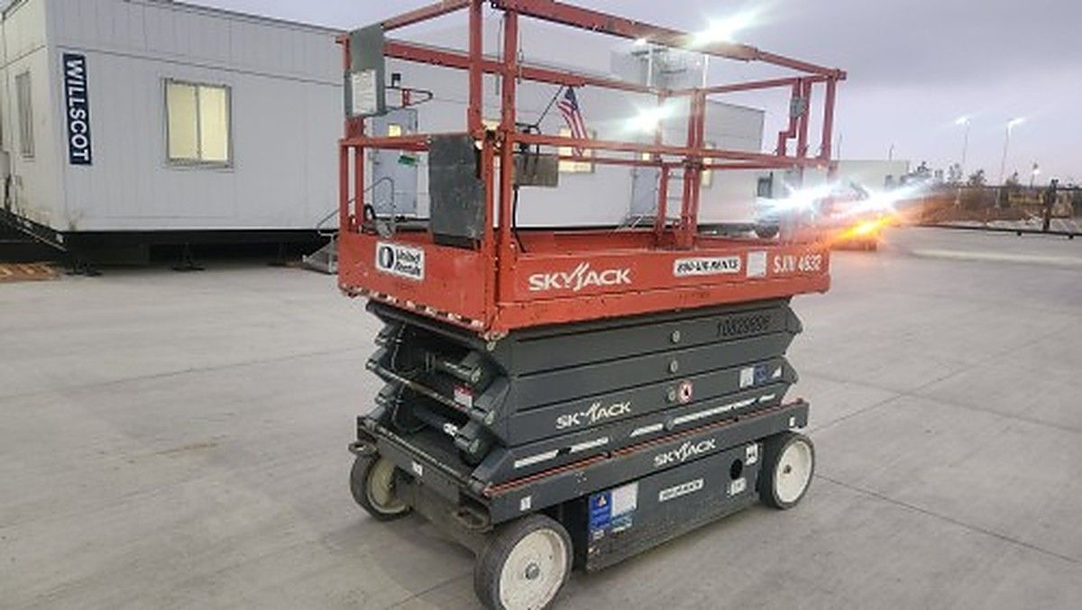 2018 SKYJACK SJIII4632 for sale in Las Vegas, NV