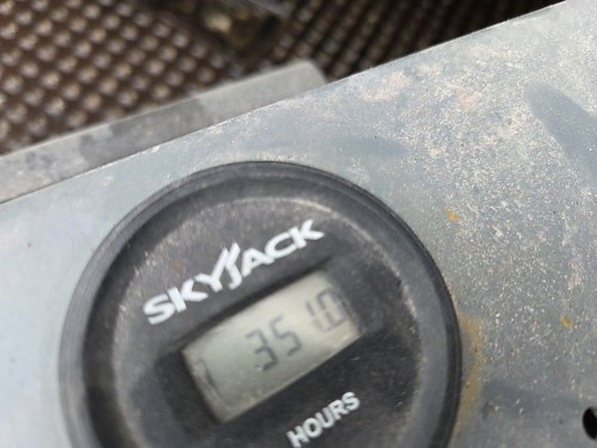 SKYJACK SJIII4740 photo 9