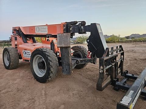 2018 SKYTRAK 10054 Forklift Variable Reach 10000# 50'-62'
