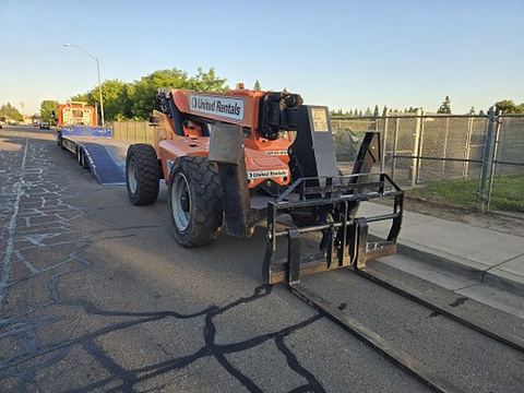 2018 SKYTRAK 10054 Forklift Variable Reach 10000# 50'-62'