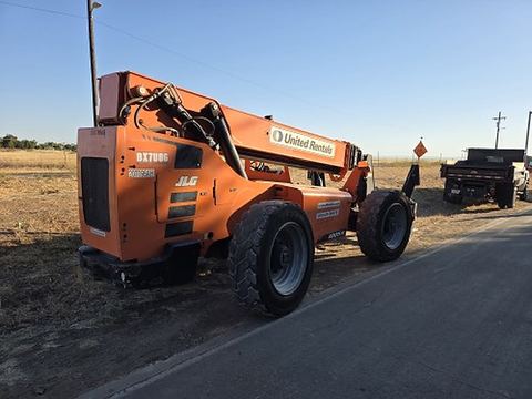 2018 SKYTRAK 10054 Forklift Variable Reach 10000# 50'-62'