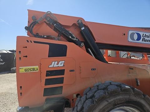 2018 SKYTRAK 10054 Forklift Variable Reach 10000# 50'-62'