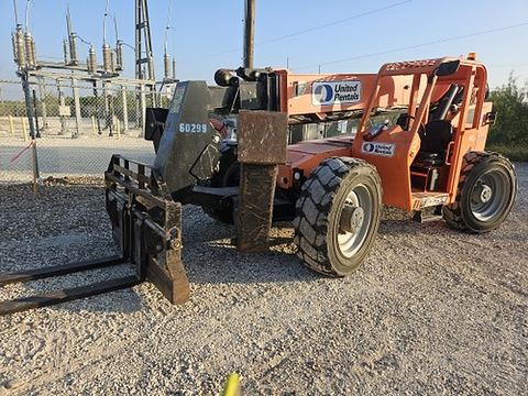 2018 SKYTRAK 10054 Forklift Variable Reach 10000# 50'-62'