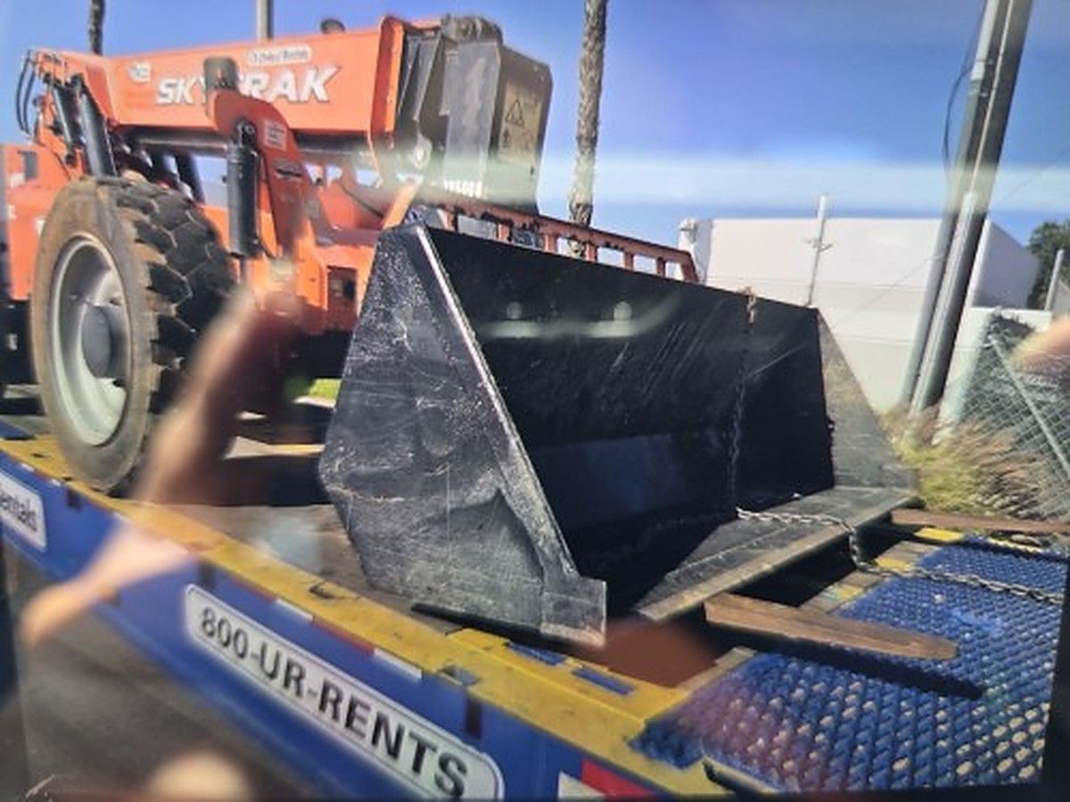 SKYTRAK 6036 photo 5