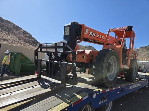 2018 SKYTRAK 6036 Forklift Variable Reach 6000# 35-39'