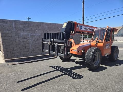 2018 SKYTRAK 6042 Forklift Variable Reach 6000# 40-49'
