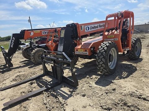 2018 SKYTRAK 6042 Forklift Variable Reach 6000# 40-49'