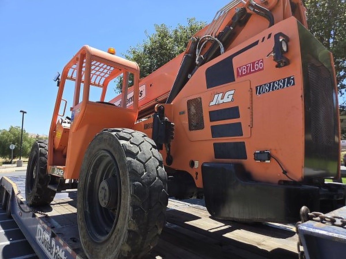 SKYTRAK 8042 photo 5