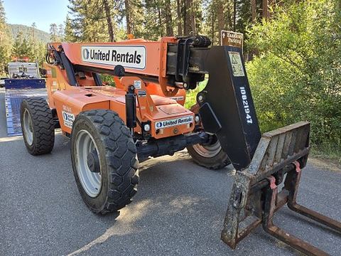 2018 SKYTRAK 8042 Forklift Variable Reach 8000# 40-49'