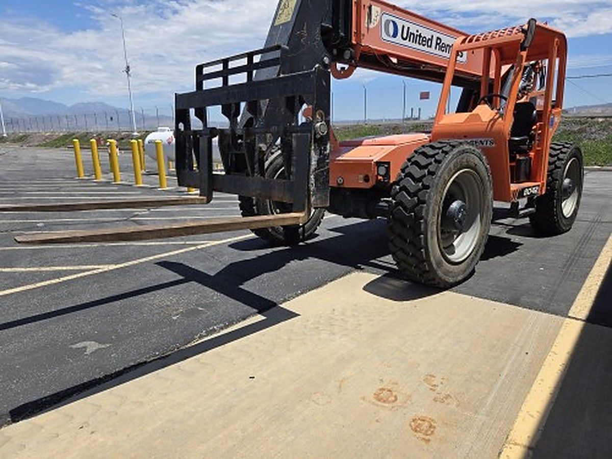 2018 SKYTRAK 8042 for sale in Las Vegas, NV
