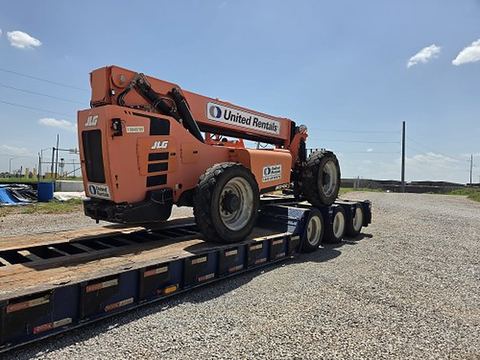 2018 SKYTRAK 8042 Forklift Variable Reach 8000# 40-49'