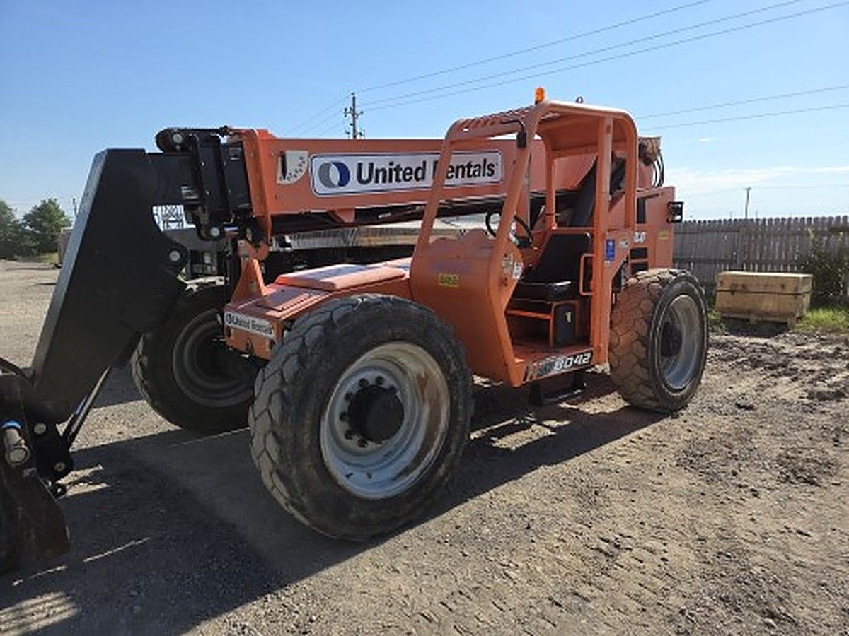 SKYTRAK 8042 photo 2