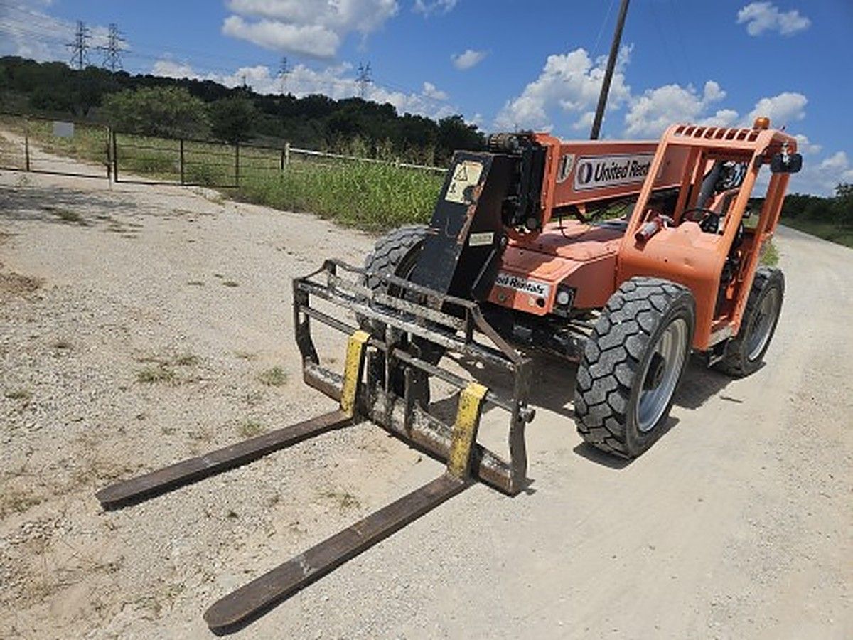 SKYTRAK 8042 photo 8
