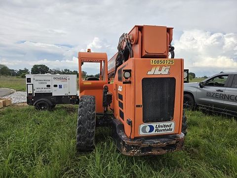 2018 SKYTRAK 8042 Forklift Variable Reach 8000# 40-49'