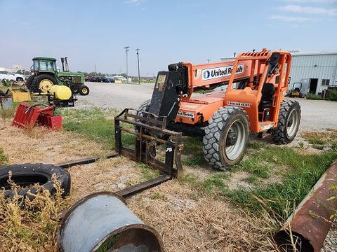 2018 SKYTRAK 8042 Forklift Variable Reach 8000# 40-49'