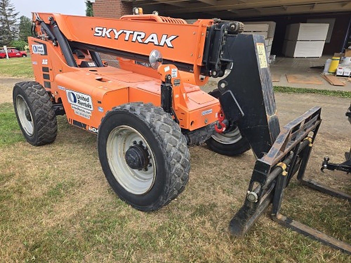 SKYTRAK 8042 photo 5