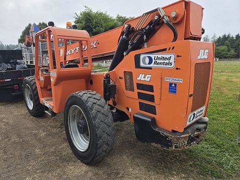 2018 SKYTRAK 8042 for sale