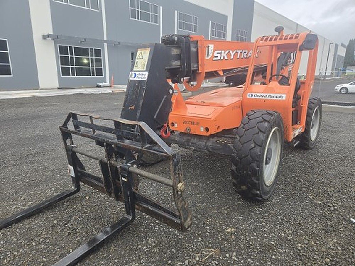 SKYTRAK 8042 photo 3