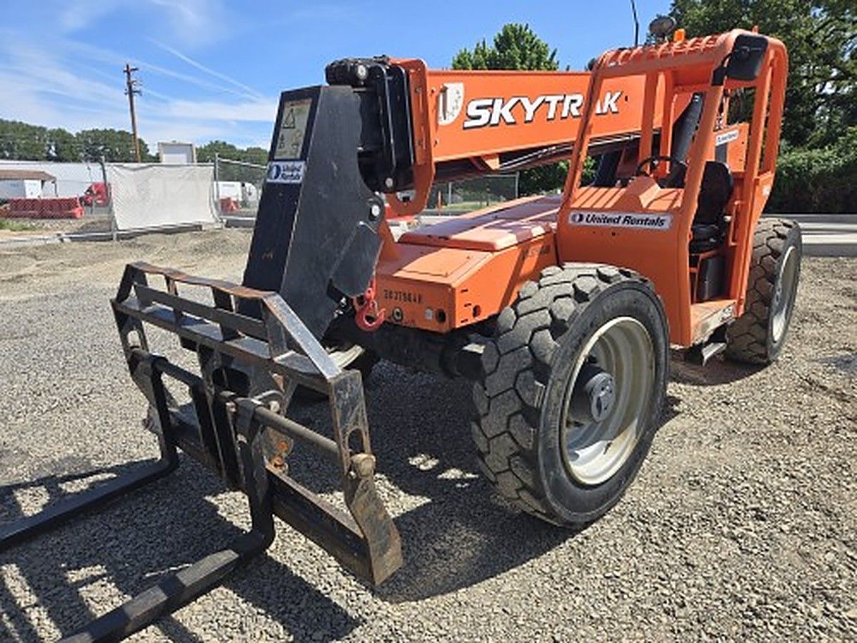 SKYTRAK 8042 photo 6