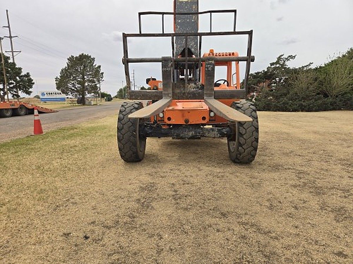 SKYTRAK 8042 photo 2