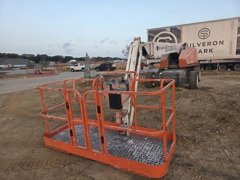 2018 SNORKEL 660SJ Boom 65-70' Telescopic