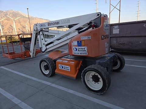 2018 SNORKEL A46JE Boom 43-46' Articulating Electric