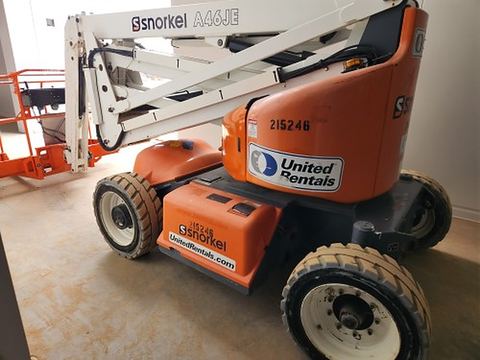 2018 SNORKEL A46JE Boom 43-46' Articulating Electric