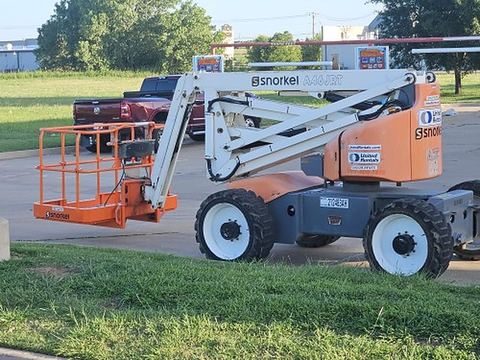 2018 SNORKEL A46JRT Boom 40-50' Articulating