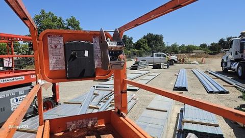2018 SNORKEL S3219E Scissor Lift 19' Electric