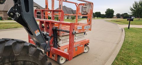 2018 SNORKEL S3219E Scissor Lift 19' Electric