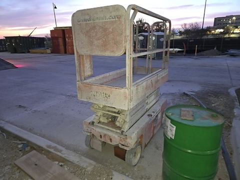 2018 SNORKEL S3219E Scissor Lift 19' Electric