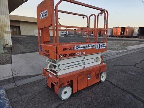 2018 SNORKEL S3219E Scissor Lift 19' Electric