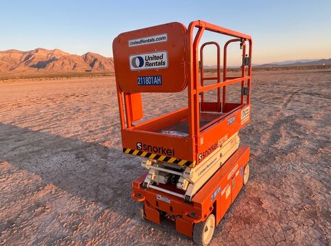 2018 SNORKEL S3219E Scissor Lift 19' Electric
