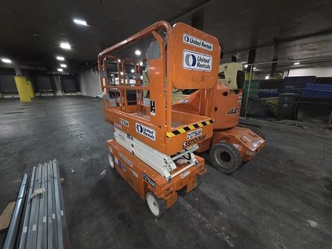 2018 SNORKEL S3219E Scissor Lift 19' Electric
