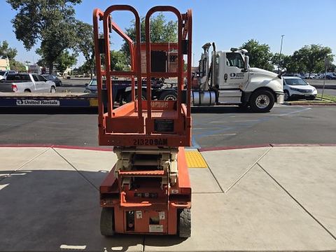 2018 SNORKEL S3219E Scissor Lift 19' Electric