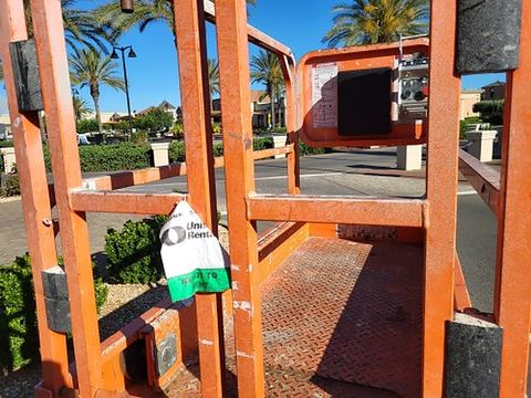 2018 SNORKEL S3219E Scissor Lift 19' Electric